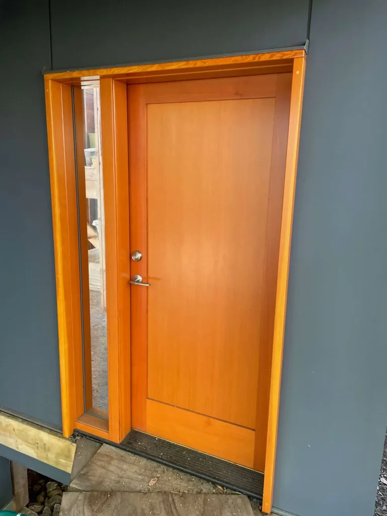 WOODWORKING AND LANDSCAPES SECTION 1