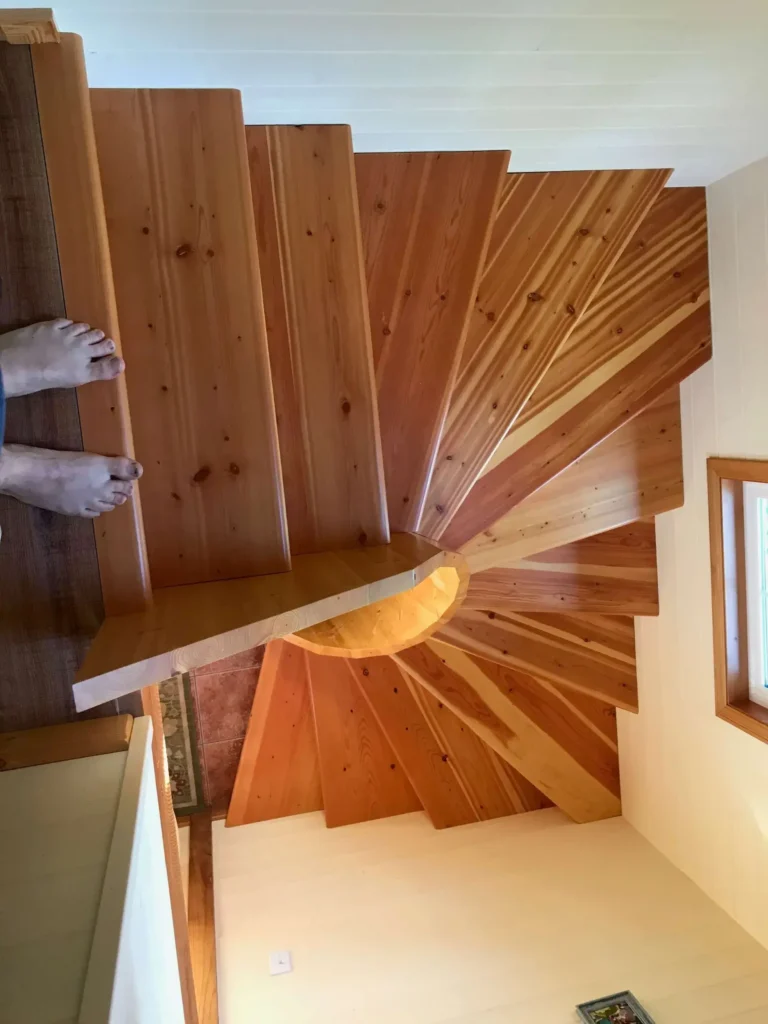 WOODWORKING AND LANDSCAPES SECTION 2