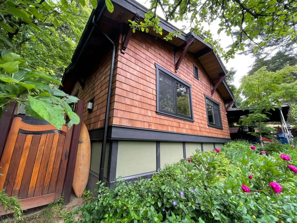 WOODWORKING AND LANDSCAPES SECTION 3