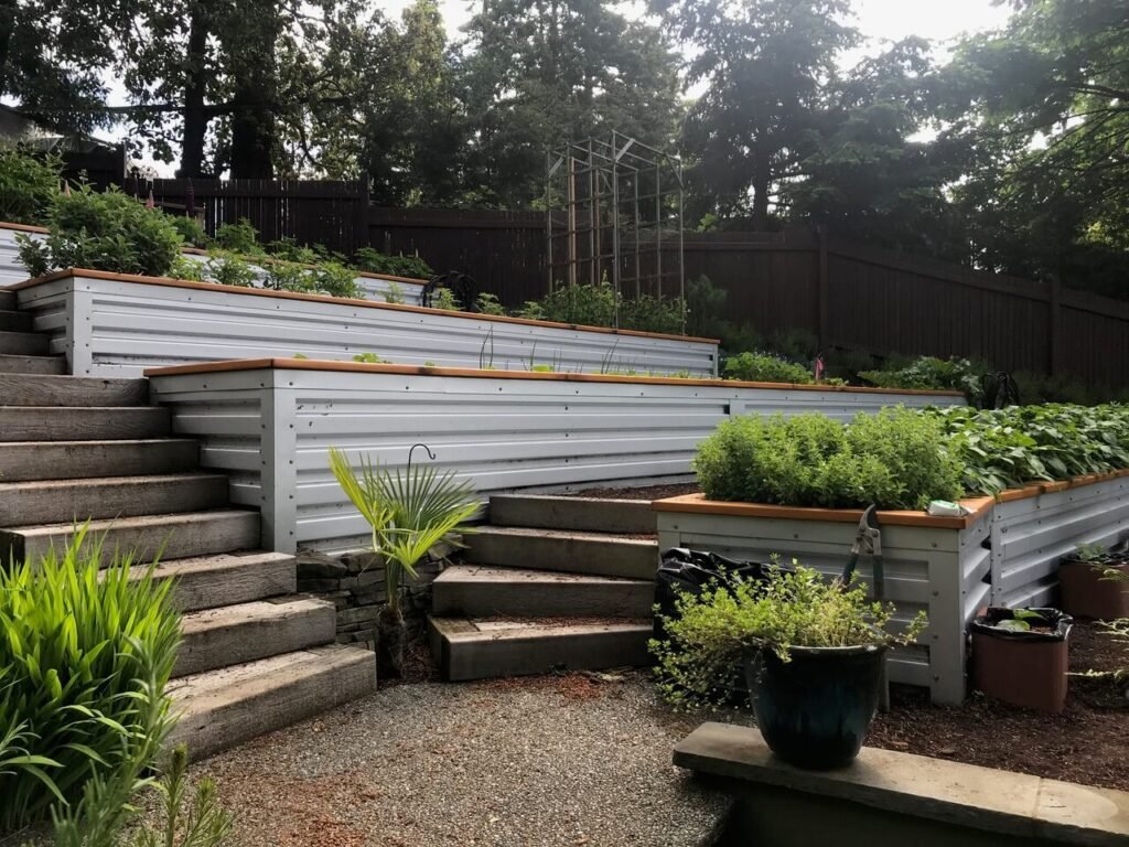 WOODWORKING AND LANDSCAPES SECTION 4